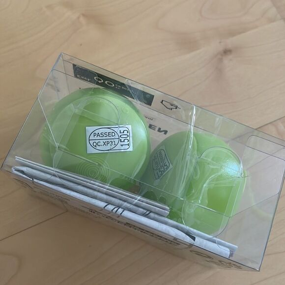 NEW. IKEA SOLVINDEN LED Green Apple Lights - Picture 6 of 7